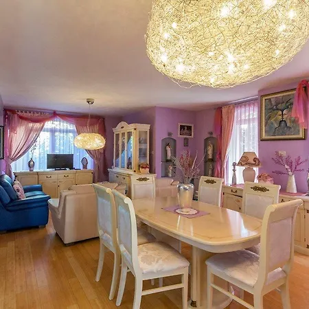Ruzana Apartamento