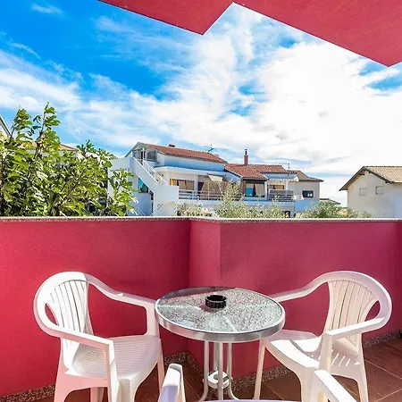 Ruzana Apartamento *