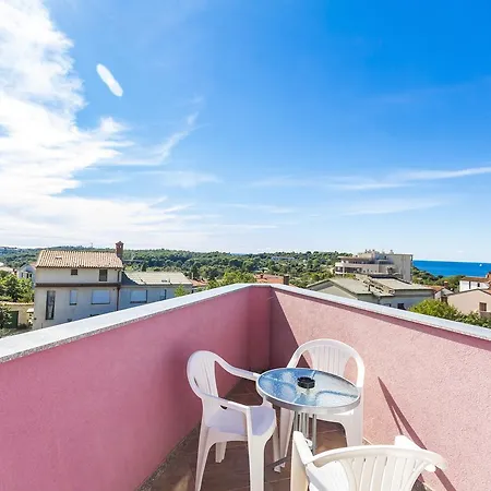 Ruzana Apartamento Pula